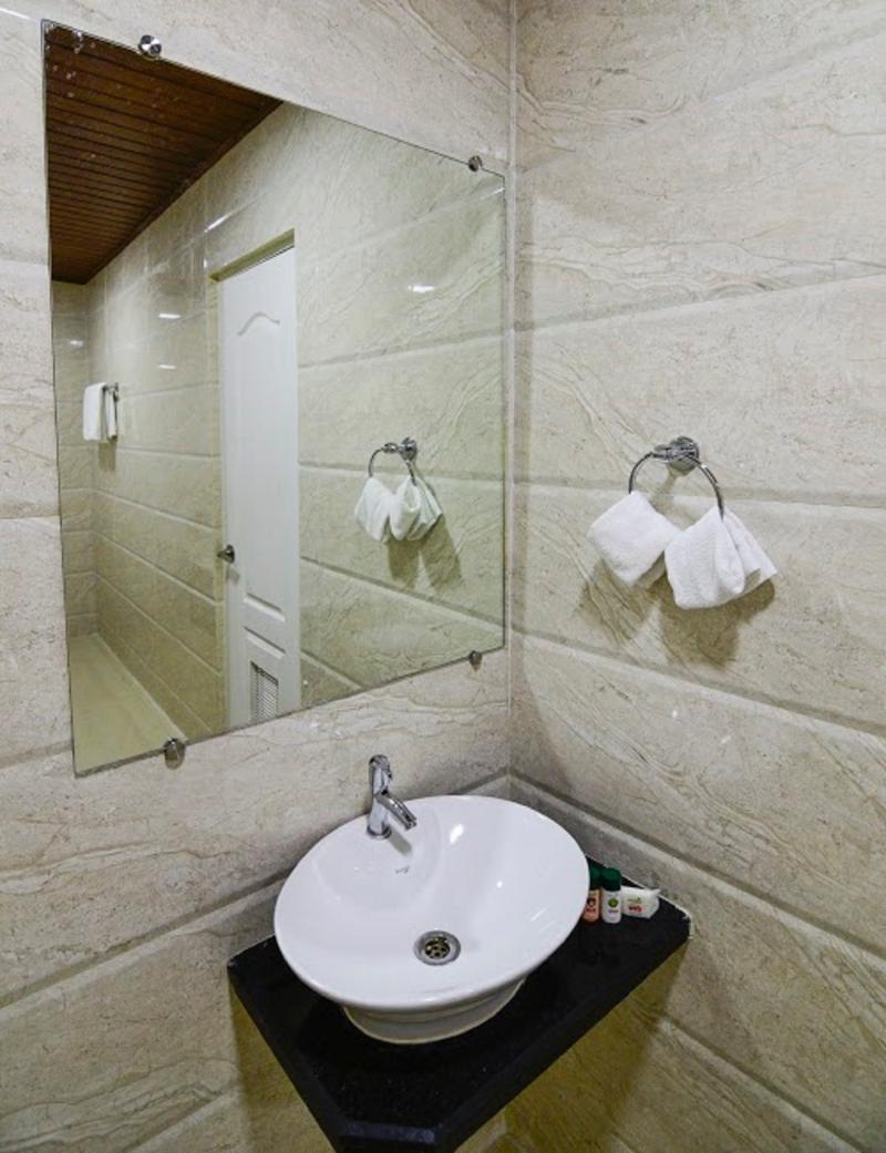 Seashore Beach Resort Calangute Ngoại thất bức ảnh