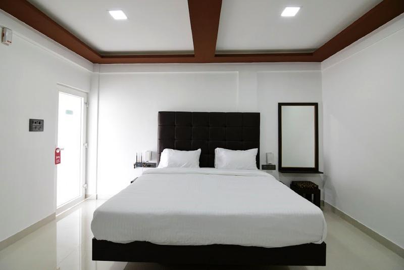 Seashore Beach Resort Calangute Ngoại thất bức ảnh