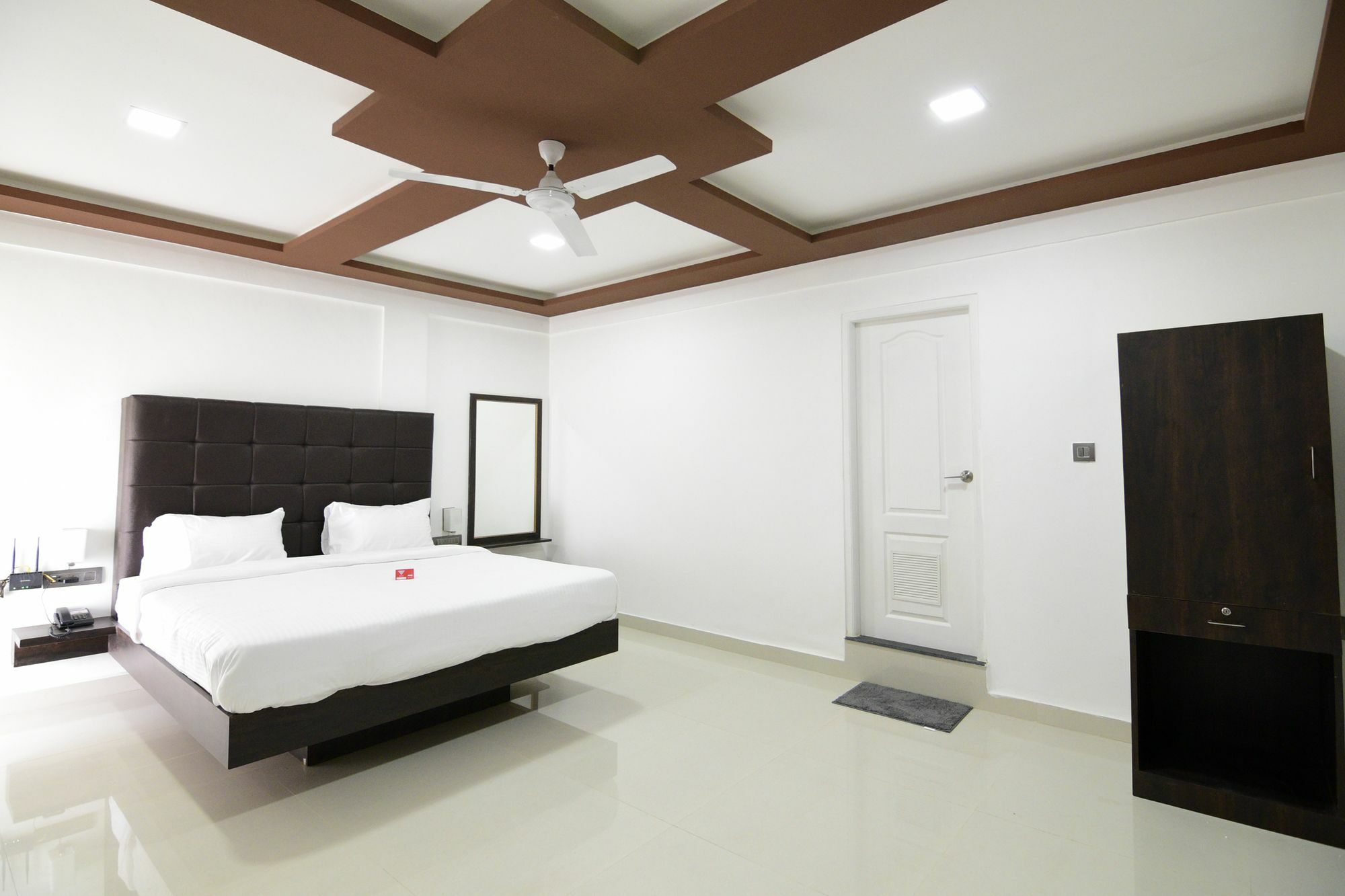 Seashore Beach Resort Calangute Ngoại thất bức ảnh