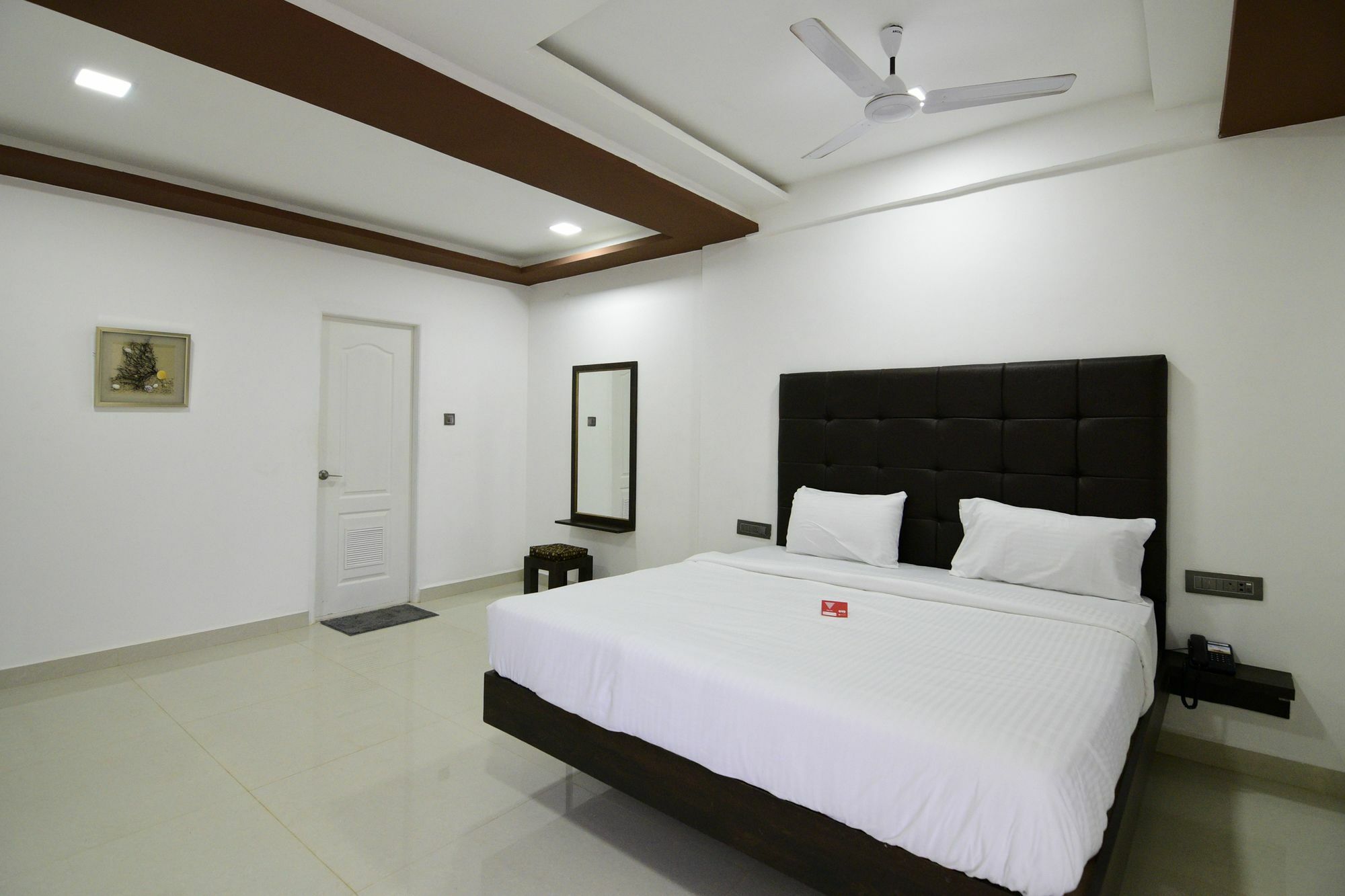 Seashore Beach Resort Calangute Ngoại thất bức ảnh